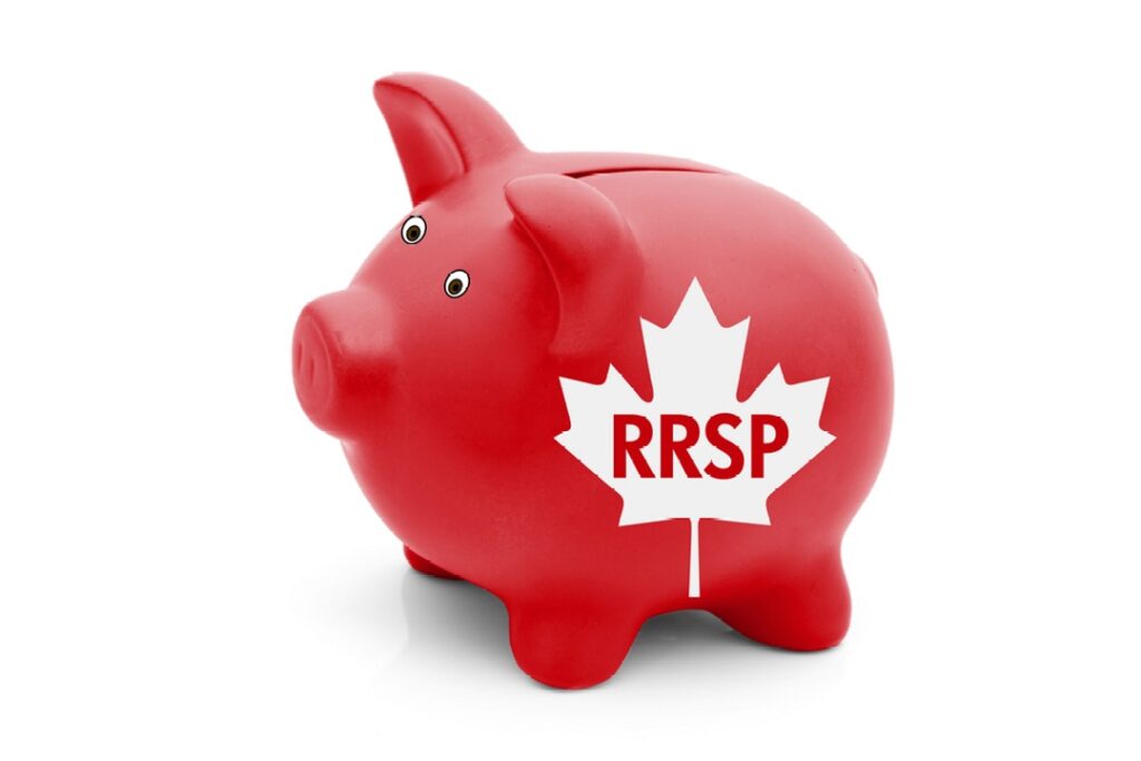 Guide to RRSPs: Red piggy bank with RRSP written in red on a white maple leaf on the side of the piggy bank